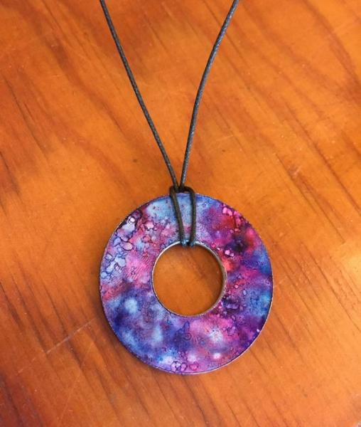 Image for event: Galaxy Alcohol Ink Jewlery: Teen Program
